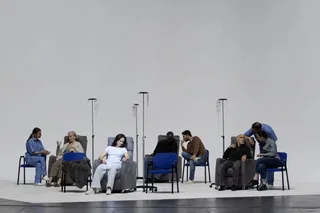 Verdi, La traviata. Dirección musical, Marta Gardolinska. Dirección de escena, Simon Stone. Opéra National de Paris, junio de 2026. © 2026 by Chloé Bellemere / OnP.