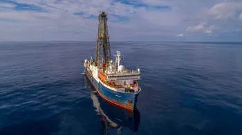 Buque perforador estadounidense JOIDES Resolución