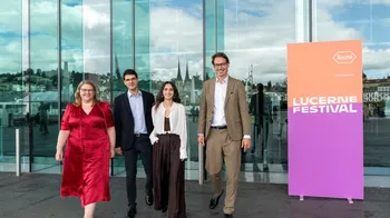 Arnau Brichs y Aregnaz Martirosyan con Teresa Graham y Sebastian Nordmann 