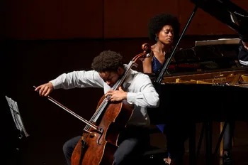 Sheku e Isata Kanneh-Mason