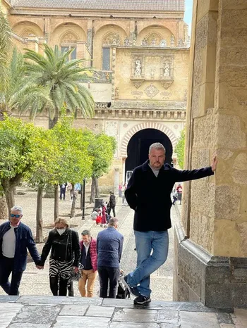 Íñigo González