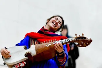 Miembro del Instituto Nacional de Música de Afganistán