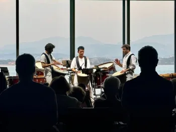 Les Percussions de Strasbourg: Okho de Xenakis