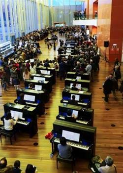 Hermanas Labeque en 'Todo piano'