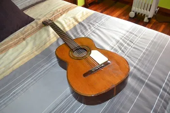 Guitarra de Jesus Ínsua Yanes