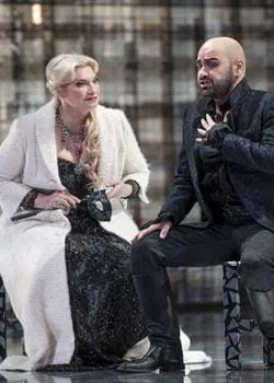 Sagi: Lucrezia Borgia