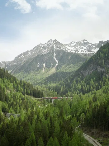 El Glacier Express a su paso por Albula