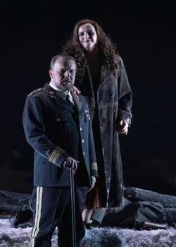 Tomasz Konieczny y Ricarda Merbeth