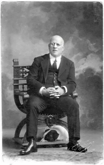 Enrique Lens Viera en Lincoln hacia 1920