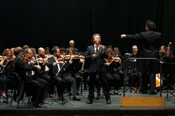 Roberto Alagna con la OSG y Pérez Sierra