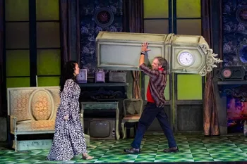 Gaëlle Arquez y Armando Noguera en L'heure espagnole