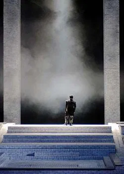 'Don Carlo' según McVicar