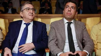 El presidente valenciano Carlos Mazón y el conseller de Educación, José Antonio Rovira