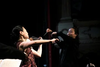 Midori y Nodoka Okisawa