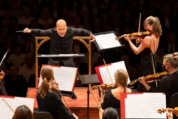 Lisa Batiashvili y Yannick Nézet-Séguin con The Philadelphia Orchestra
