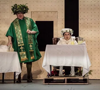 Britten, Albert Herring. Regie, McDonald