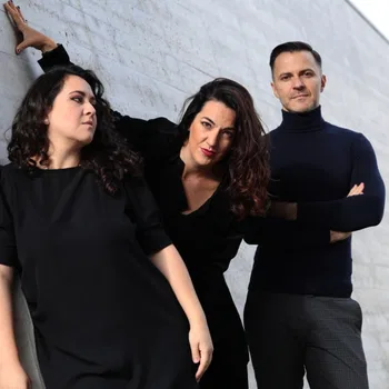 Adriana González, Marina Viotti e Iñaki Encina Oyón