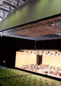 Escenario de la OSG en el Coliseum