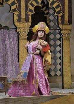 Hastings: L’Italiana in Algeri