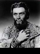 La distinción hecha Bajo                                                                                   