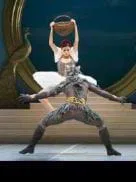 Duato espabila a "La bella durmiente"                                                                      