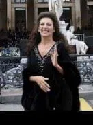Berlín honra a la primadonnissima Lucia Aliberti                                                           