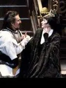 Duelo de sesentonas en el Turandot genovés                                                                 