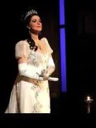 Tosca en Londres: Floria-Angela                                                                            