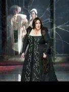 ¿Comienza la trilogía?                                                                                     