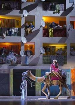 Leiser y Caurier: Italiana en Argel