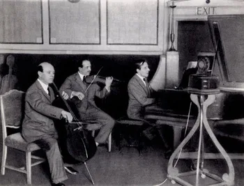 Alfred Cortot, Jacques Thibaud y Pau Casals grabando en Londres en 1927
