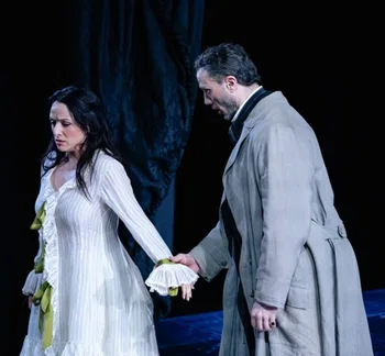McVicar, La Traviata