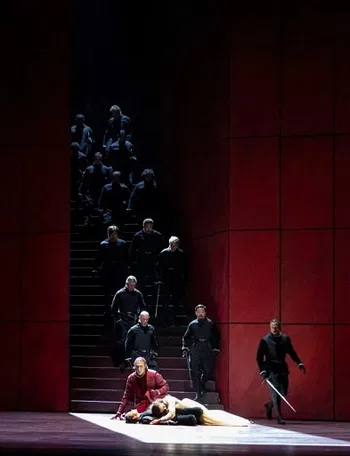 Carsen, I Capuleti e i Montecchi