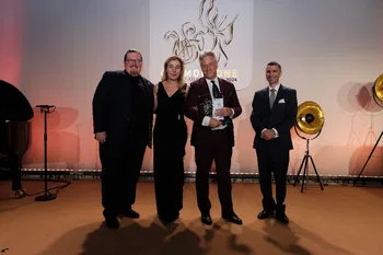 El equipo de Ópera Rara en la entrega de los premios Gramophone 2024