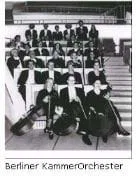 La ‘Berliner Kammerorchester’ tocando al aire libre                                                        