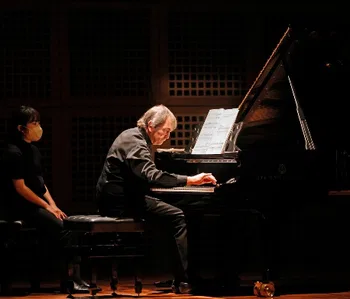 Pierre-Laurent Aimard