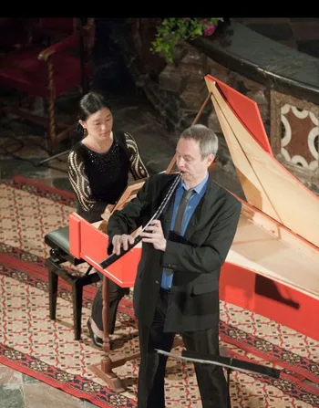 Haru Kitamika  y Doron David Sherwin 