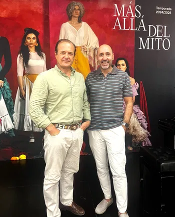 Firma del convenio entre ASAO y Maestranza