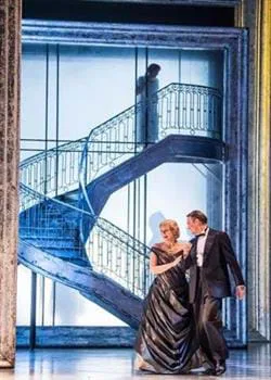 Vanessa segun Warner