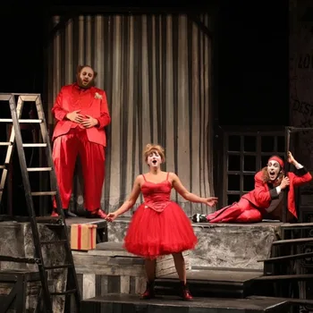 Bizet, Doctor Miracle. Regie de Pierre Lebon