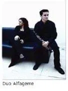 La sinfónica, el dúo y la isla                                                                             