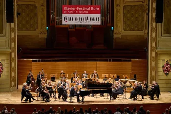 Jan Lisiecki con la Chamber Orchestra of Europe