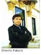 "Mi punto de vista es comportarse, no como el nuevo rico sino como el señor"                               