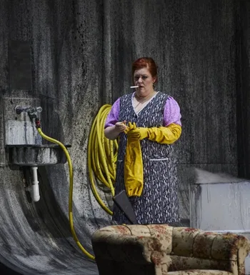 Bösch, Die Frau ohne Schatten