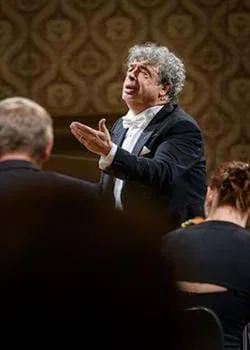 Semyon Bychkov