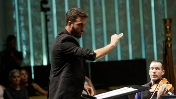 Aitor Vázquez Torres dirigiendo