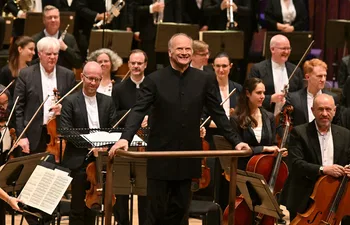 Noseda al frente de la LSO en el Barbican  © LSO