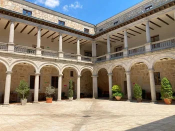 Castillo Palacio de Magalia