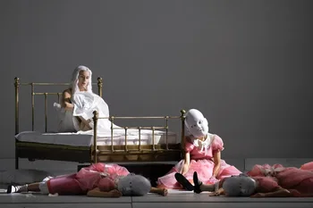 Escena de «Turandot» de la Ópera Estatal de Viena