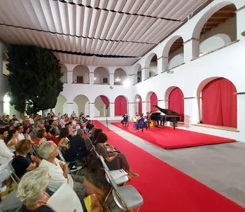 Ibiza Conciertos en el claustro del Ayuntamiento de Eivissa